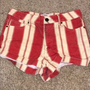 Women’s F21 shorts